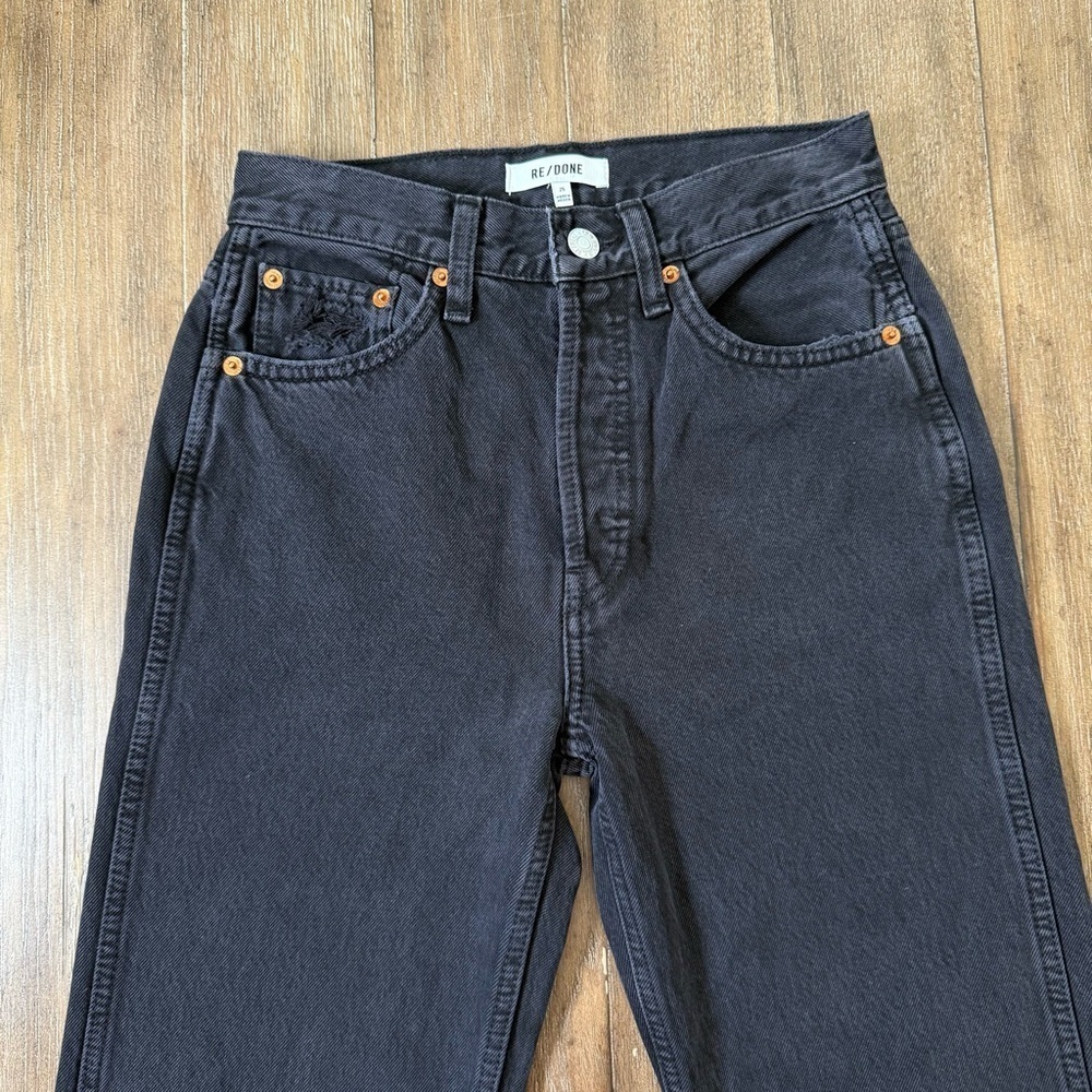 Re/Done High Rise Loose in Washed Black Straight leg 90s ripped distressed - Picture 10 of 13